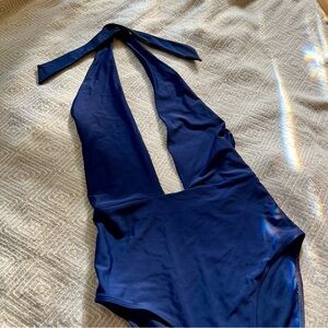 Aerie navy one piece swim suit medium EUC